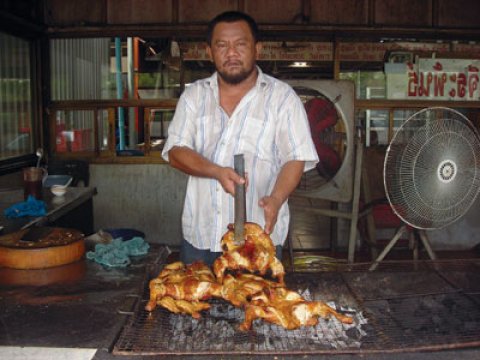 ไก่ย่างจีระพันธ์สูตรดั้งเดิม นำเสนอโดย นสพ. คมชัดลึก